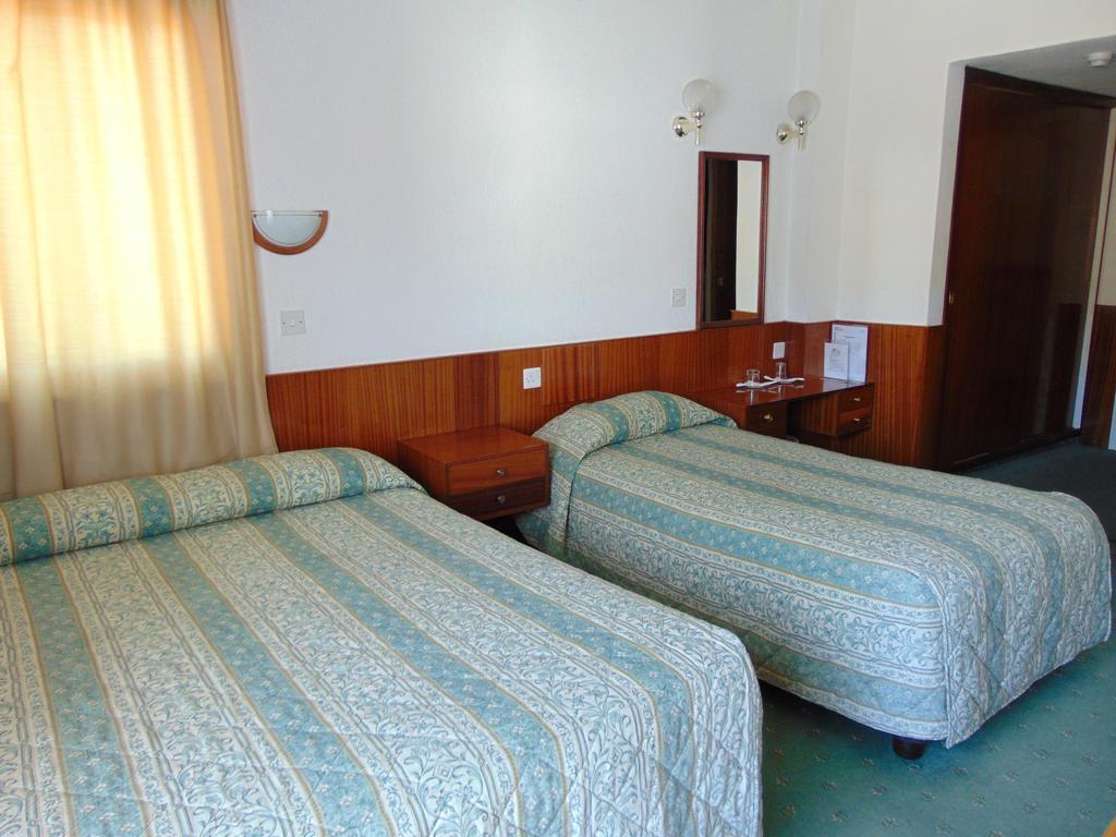 Hellas Hotel Kakopetria Oda fotoğraf