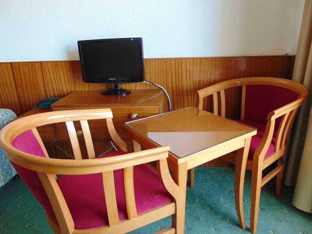 Hellas Hotel Kakopetria Oda fotoğraf